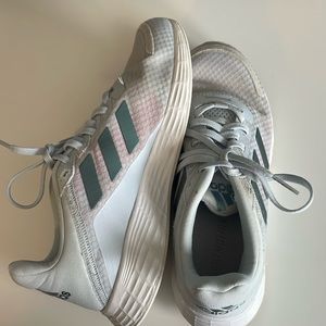 Adidas kids girls sneakers tennis shoes gym shoes light blue